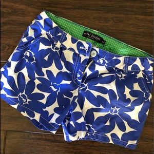 Floral print shorts